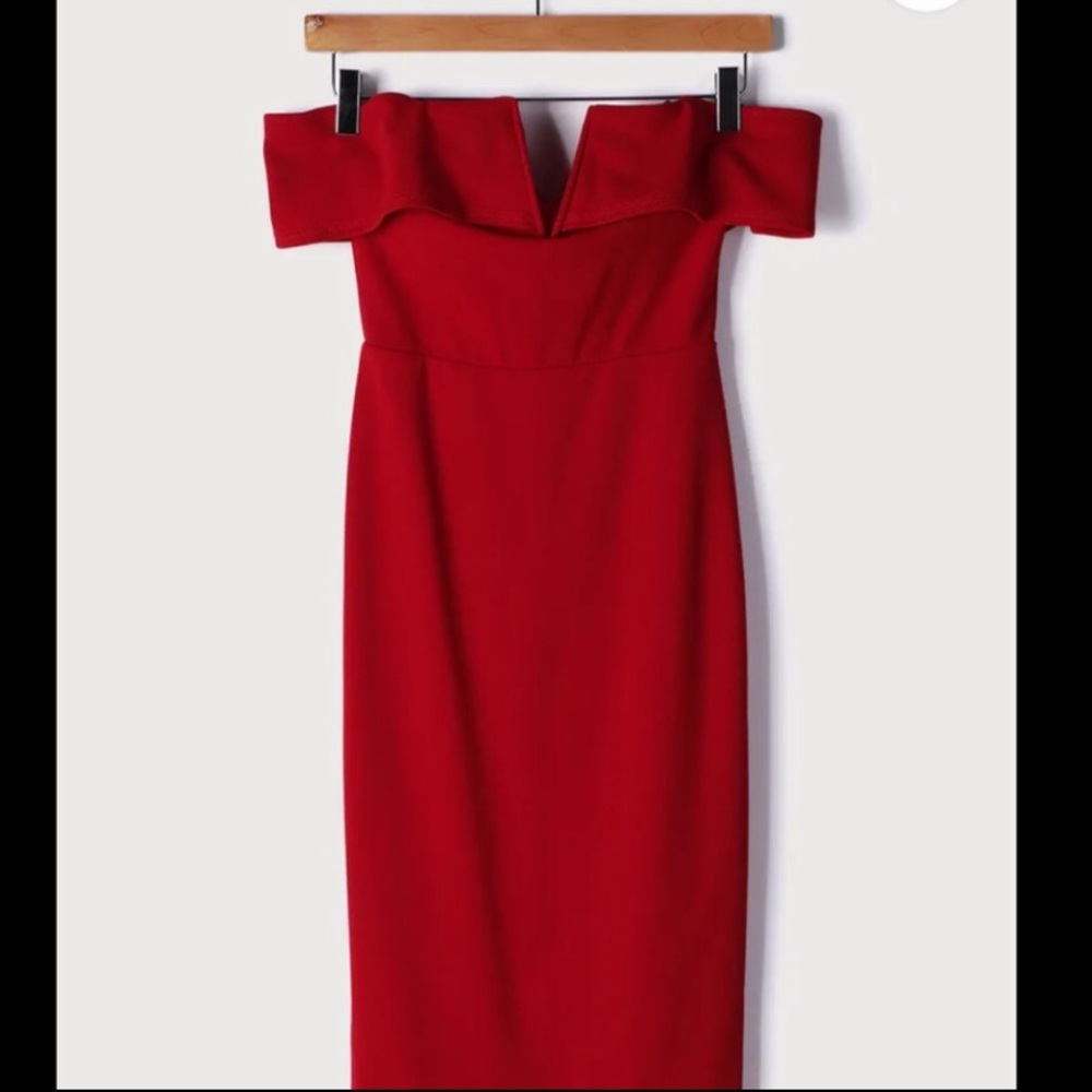 Lulu’s My Favorite Night out off the shoulders bodycon midi dress